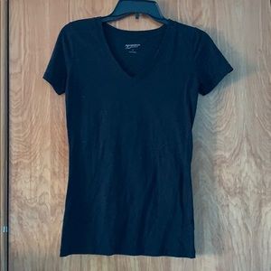 Arizona Jean Co. Black V-Neck T-Shirt